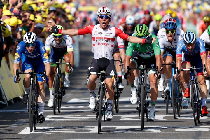 Peter Sagan špurtoval štvrtý v Nimes, druhý etapový triumf pre Ewana